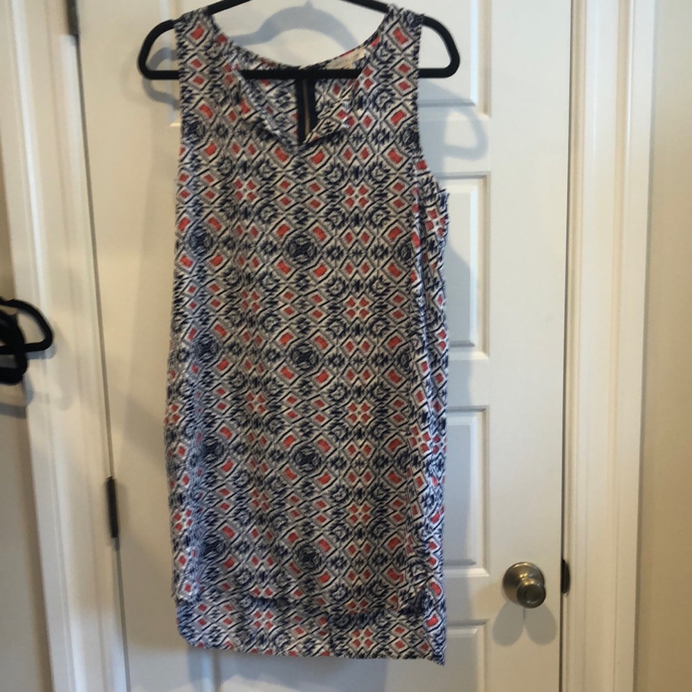 Socialite light airy dress. Size L. Back zip. NWT